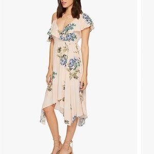 ASTR wrap light pink floral dress. Worn twice.